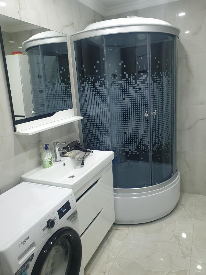 צ'יסינאו Oasis Premium Class 1Bd Apartment With Living Room מראה חיצוני תמונה